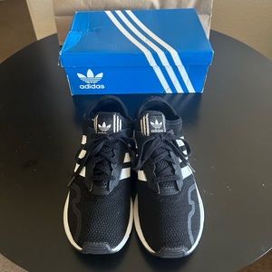 Adidas Swift Run Boys Size 3